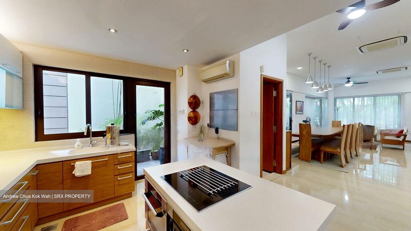 Lornie Road (D11), Terrace #455515781